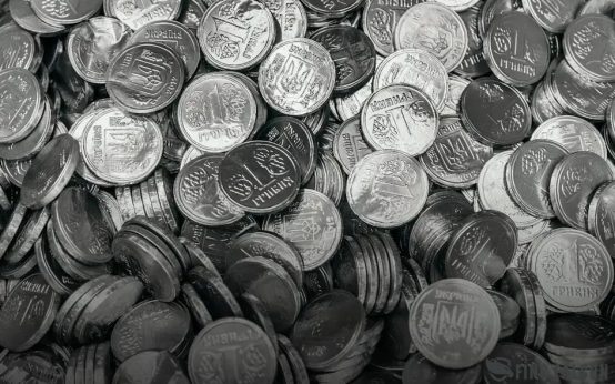 How to Invest in Commodities Like a Pro: Essentials