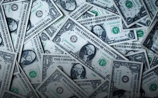 Why You Should Have Multiple Bank Accounts: Key Benefits